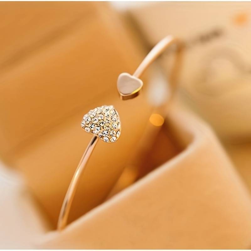 hiny top-selling silver and gold bracelet, the most elegant accessory for women in the Netherlands, stones, natural stones