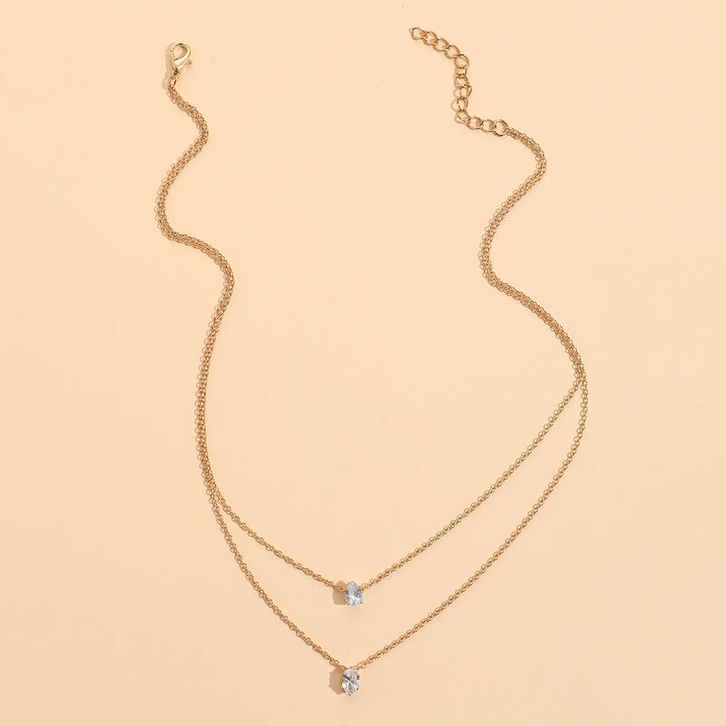 Featured and top-selling silver and gold accessories for men and women in Netherlands and Europe, including necklaces, bracelets, earrings, rings, and anklets